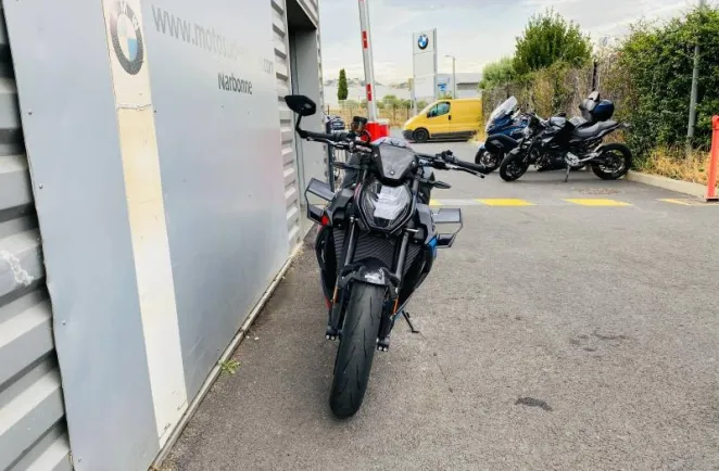 BMW 1000 R