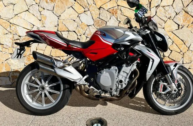 MV-AGUSTA 1090 RR  ABS