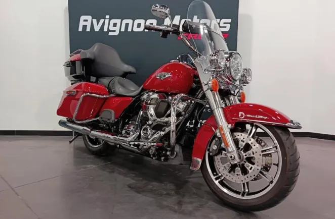 HARLEY-DAVIDSON Road King 1745 Couleur 2021