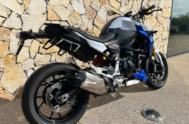 BMW 900 R 105 cv finition pro