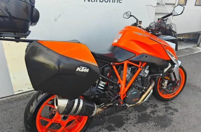 KTM Super Duke 1290 GT ABS 2017