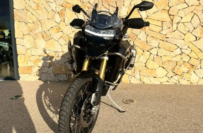 TRIUMPH 1200 Rally Explorateur full options