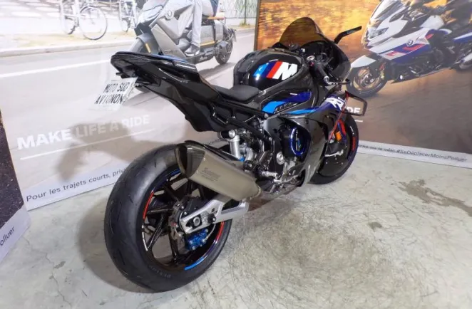 BMW M 1000 RR