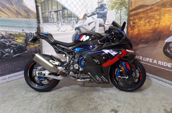 BMW M 1000 RR