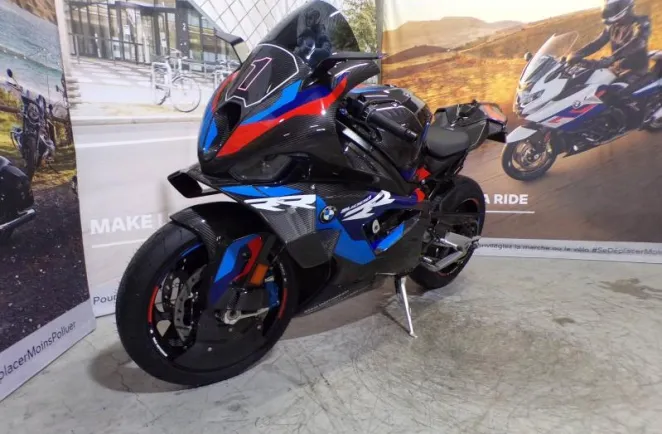 BMW M 1000 RR