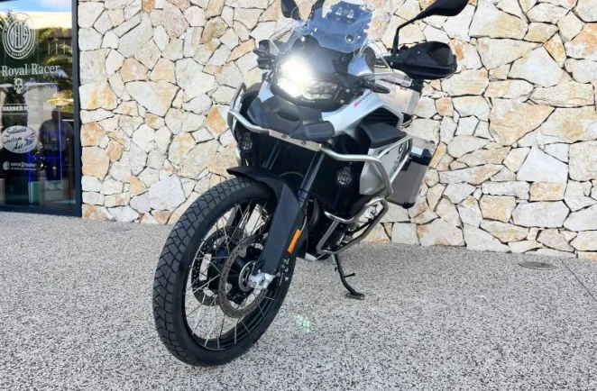 BMW 900 GS Adventure FULL PACK