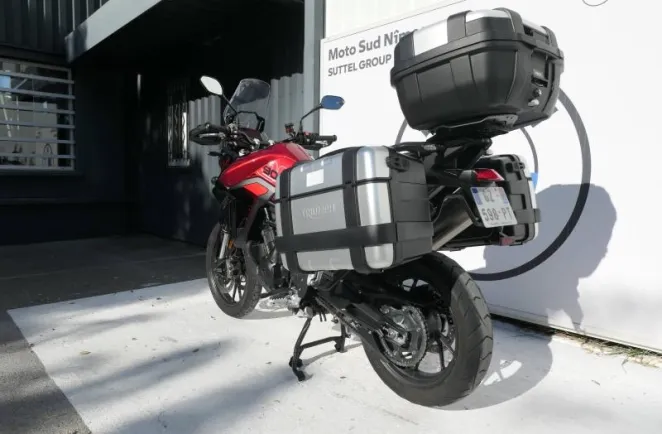 TRIUMPH 900 GT Pro + Options