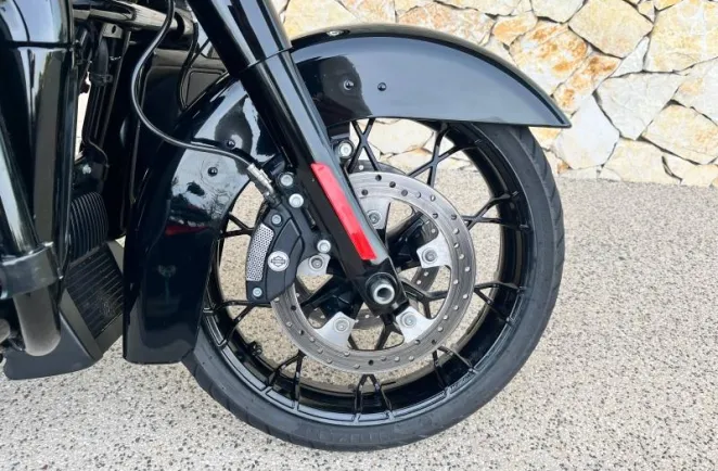 HARLEY-DAVIDSON TOURING 1868 Noir 2020