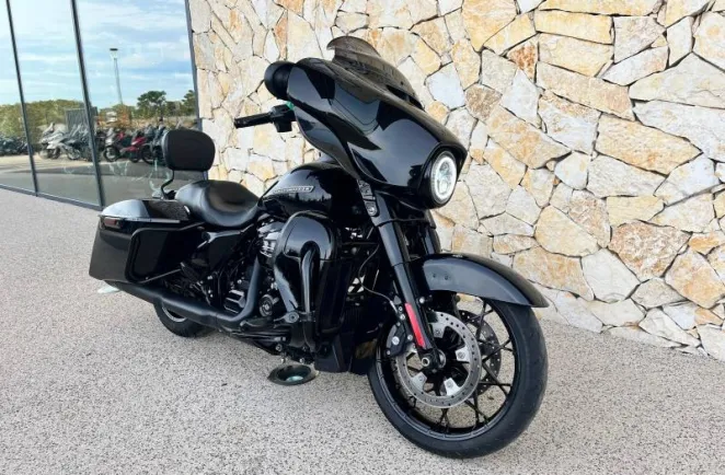 HARLEY-DAVIDSON TOURING 1868 Noir 2020