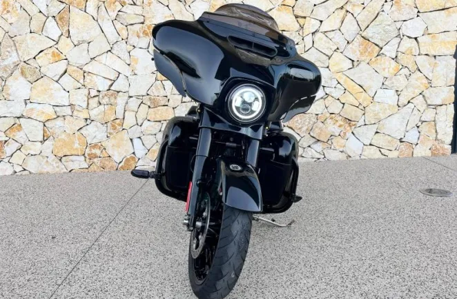 HARLEY-DAVIDSON TOURING 1868 Noir 2020