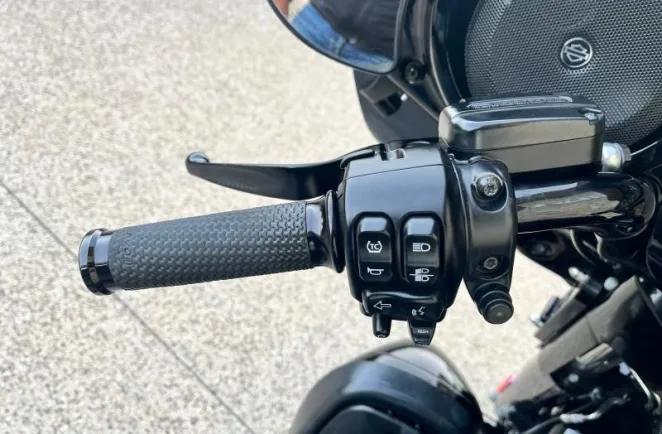 HARLEY-DAVIDSON TOURING 1868 Noir 2020