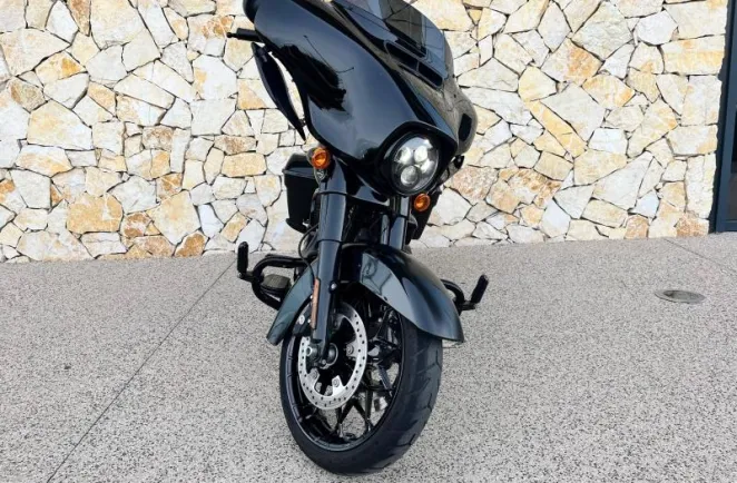 HARLEY-DAVIDSON Special 1868 Noir 2023