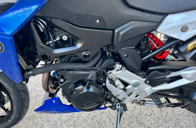BMW 900 R A2 FINITION PRO