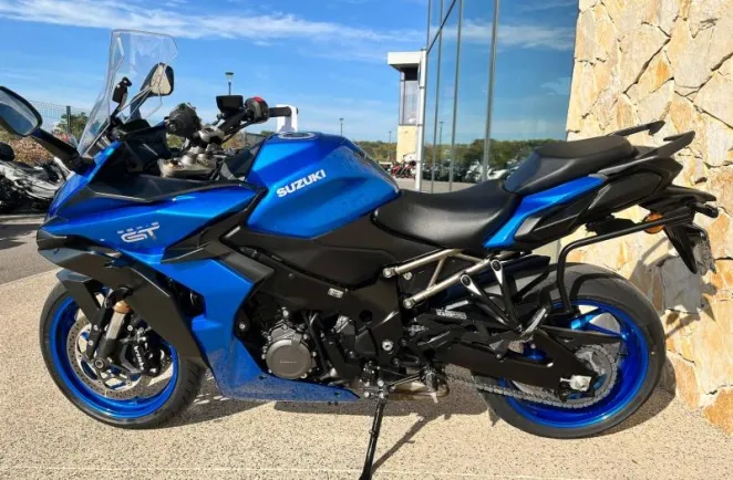 SUZUKI 1000 GT