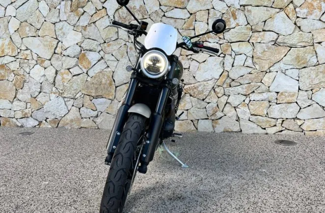 TRIUMPH 1200 XC