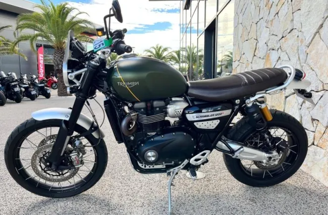 TRIUMPH 1200 XC