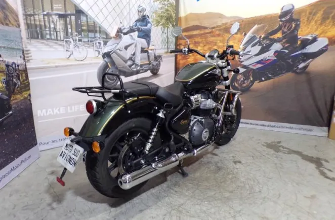 ROYAL ENFIELD Super Meteor 650 Interstellar