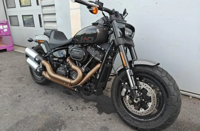 HARLEY-DAVIDSON Softail Fat Bob 1868 Noir 2023