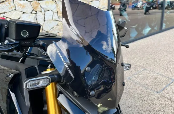 SUZUKI 1000 2023 + OPTIONS