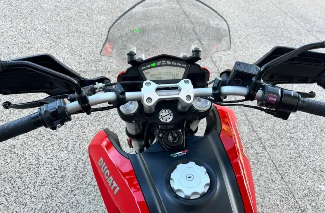 DUCATI 939 ABS + OPTIONS