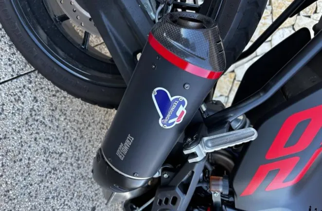 DUCATI Scrambler 800 Full Throttle