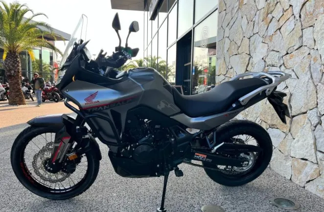 HONDA 750 Transalp + OPTIONS