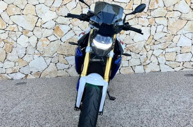 BMW 900 R A2 47CV FULL PACK