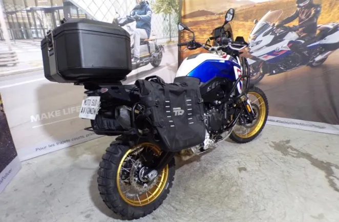 BMW F 900 GS