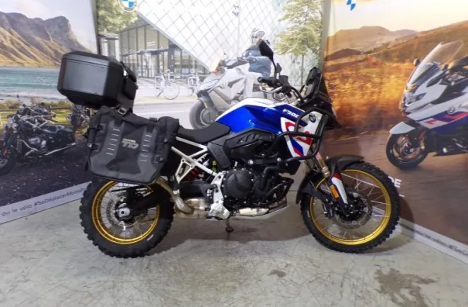 BMW F 900 GS