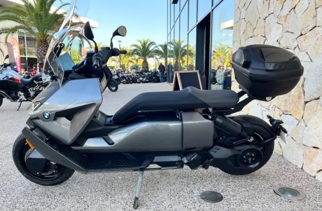 BMW CE04 15 KW 20CV   CE-04