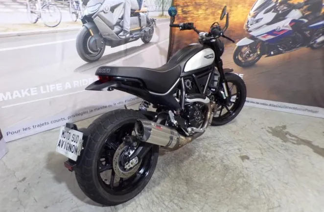 DUCATI Scrambler 800 Icon ABS