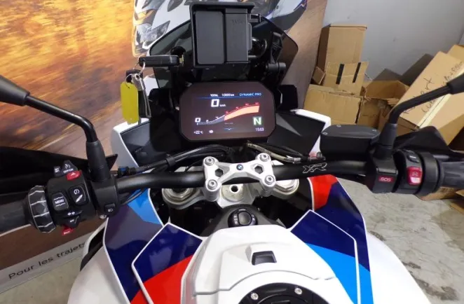 BMW S 1000 XR