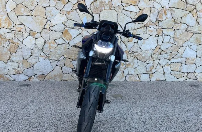 BMW 900 R FINITION PRO 105 CV