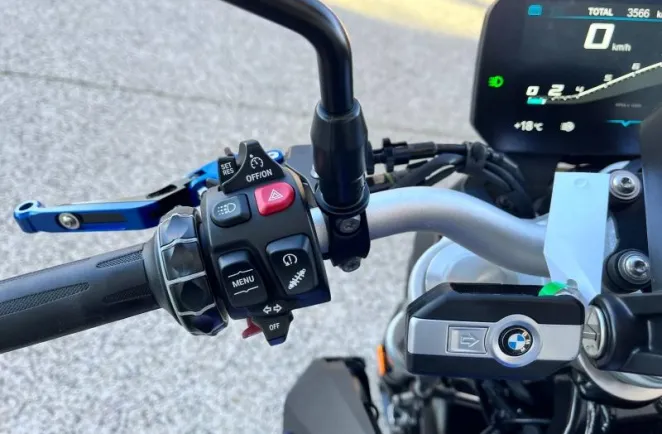 BMW 900 R FINITION PRO 105 CV