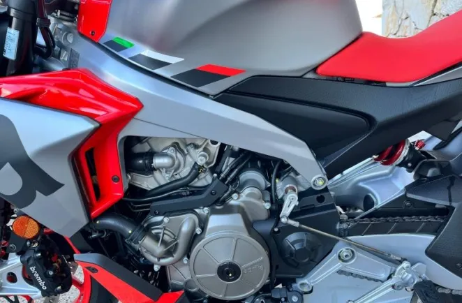 APRILIA 660 Euro 5 version rabaissee