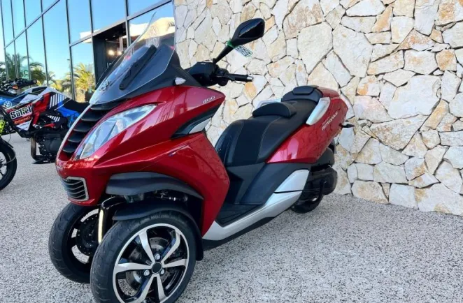 PEUGEOT 400  ABS avec 11442 KM