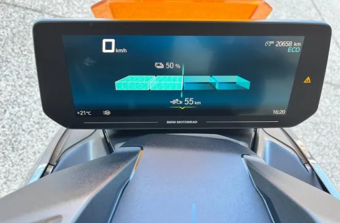 BMW CE04 15kw finition pro, chargeur rapide