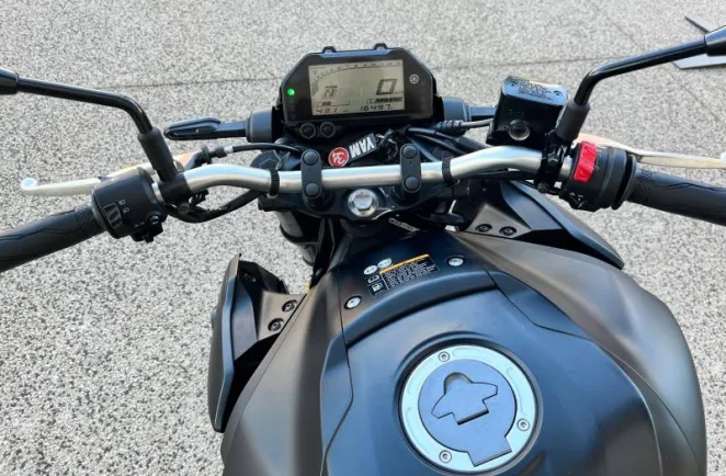 YAMAHA MT-03 300 2023  ( MT03 )