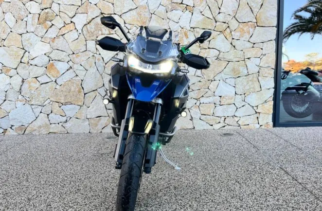 TRIUMPH 1200 GT Explorateur full options