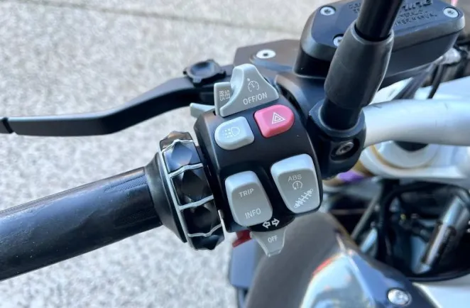 BMW 1200 R FULL PACK + VALISES