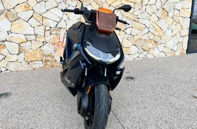 BMW E04  11KW 125CM3 CE04 CE-04