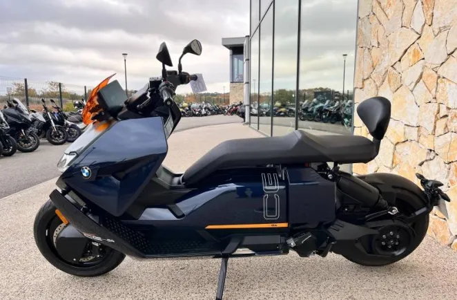 BMW E04  11KW 125CM3 CE04 CE-04