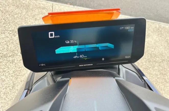 BMW E04  11KW 125CM3 CE04 CE-04