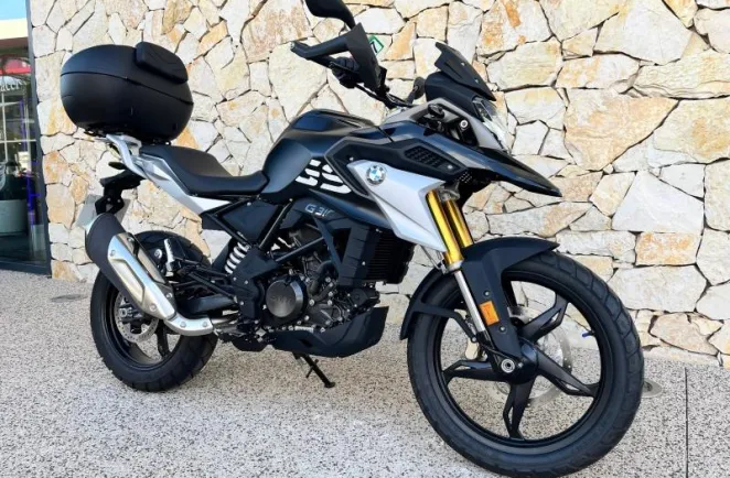 BMW 310 GS 2025 + top case