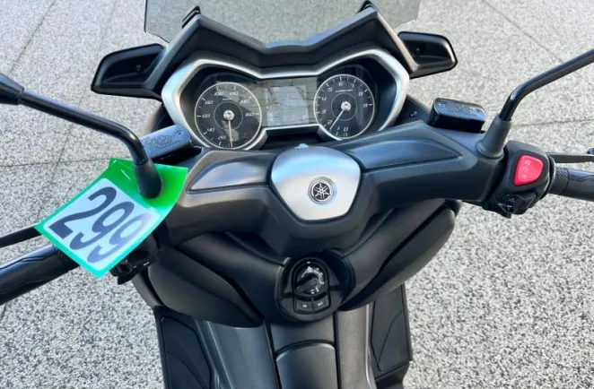 YAMAHA 300 ABS 2020 xmax