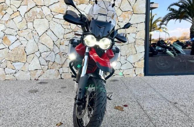 MOTO-GUZZI 850 ABS + TC full options