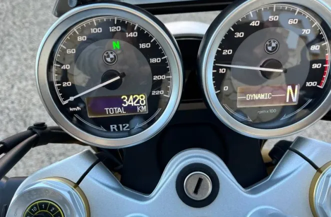 BMW 1200  R 12 nineT  Nine-T