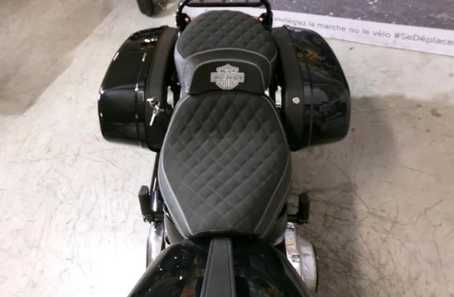 HARLEY-DAVIDSON SPORT GLIDE 107 BRIDABLE A2