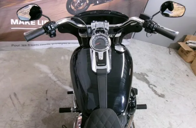 HARLEY-DAVIDSON SPORT GLIDE 107 BRIDABLE A2