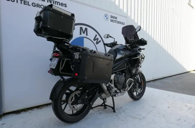 TRIUMPH 1200 GT Pro + Options